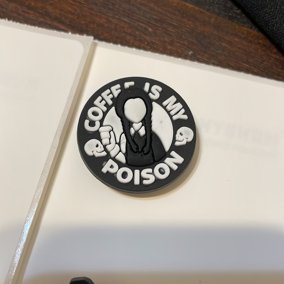 Crocs accessories charms - Picture 7 of 9